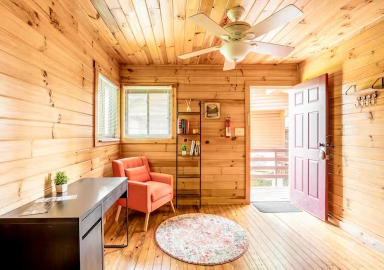 Lazy Bear Cabin Near Nantahala Outdoor Center And Брайсън Сити Екстериор снимка