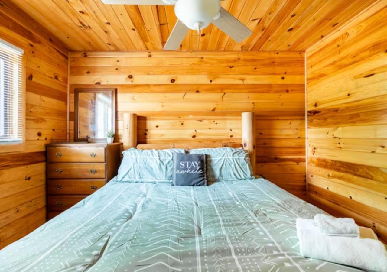 Lazy Bear Cabin Near Nantahala Outdoor Center And Брайсън Сити Екстериор снимка